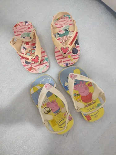 Havaianas bebê menina