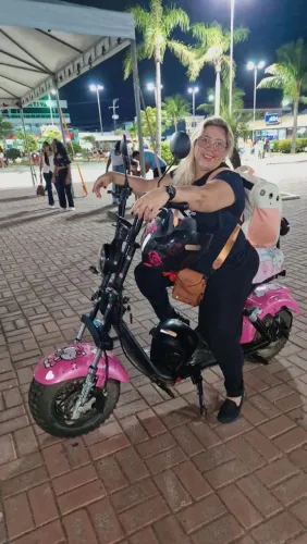 MOTO ELETRICA HELLO KITTY