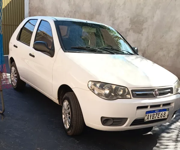 Fiat Palio 1.0 Economy Fire Flex 8V 4P 2014