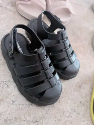 Mini Melissas 22