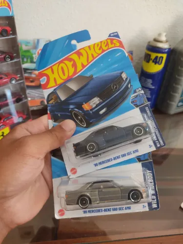 Hotwheels COMBO '89 Mercedes-Benz 560 Sec AMG
