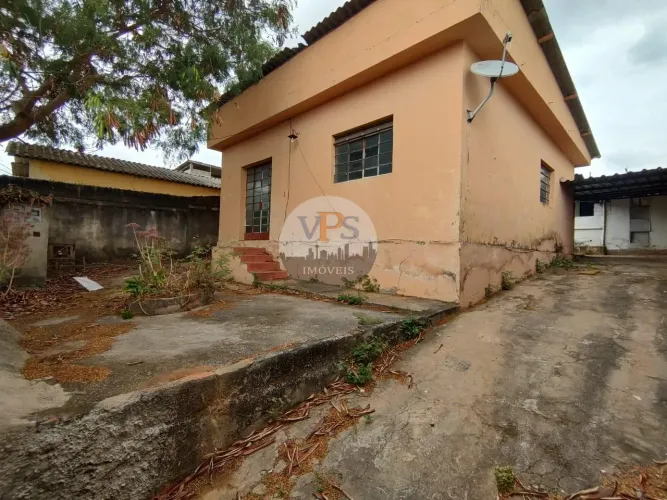 Casa para Venda em Belo Horizonte, Pindorama, 2 dormitórios, 1 banheiro, 4 vagas
