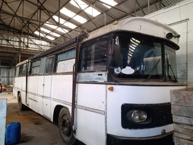 Motor home 