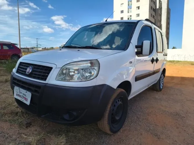 Fiat Doblo Essence 1.8 Flex 16V 5P 2017