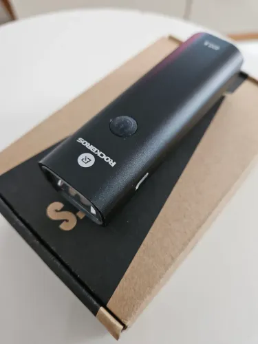 Lanterna Rockbros 400 Lumens
