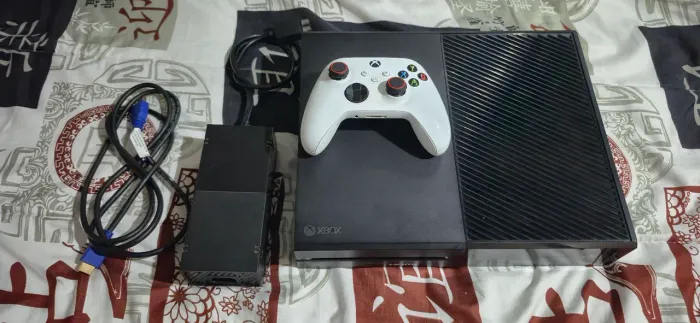 Vendo o troco um xbox one fat em ps4