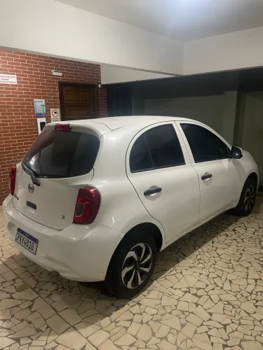 Nissan March S 1.0 12V Flex 5P 2017
