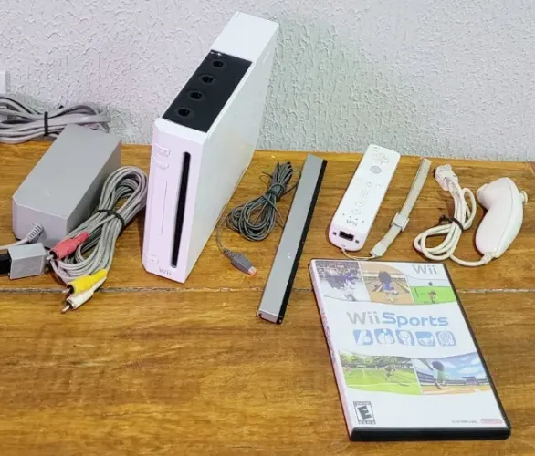 Nintendo Wii Completo em Ótimo Estado Funcionando Perfeitamente + Jogos Wii Sports Entrego