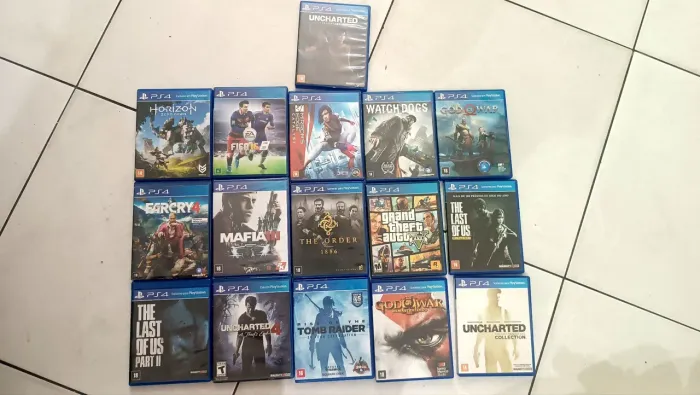 Coleção de jogos ps4