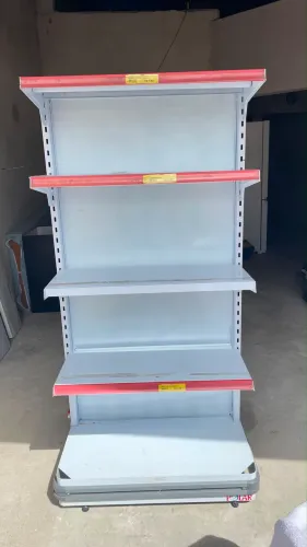 Prateleiras para mercadinho à venda