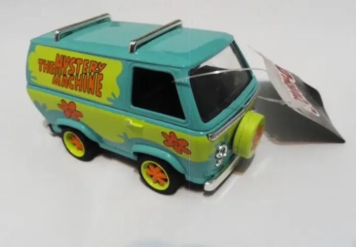 jada toys the mystery machine scooby doo maquina misterio escala 1/32 com fricção