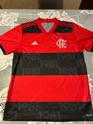 CAMISA DO FLAMENGO AUTÓGRAFADA PELO ZICO