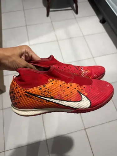 Chuteira Nike mercurial academy futsal
