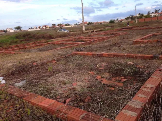 Terreno em Águas Belas - Caponga