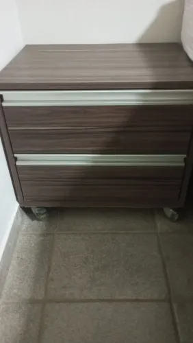 Mesa de cabeceira
