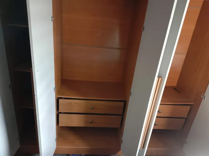 Guarda-roupa grande 6 portas 1000$