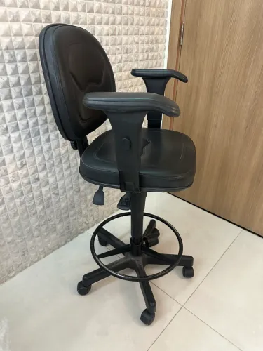 Cadeira de secretária 