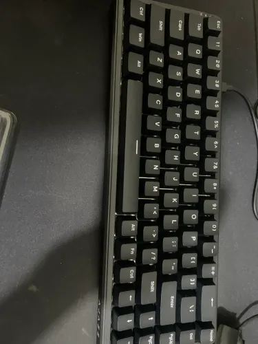 Teclado magnético 75%