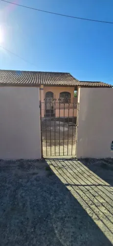 Alugo casa no jardim solares /iguaba grande 