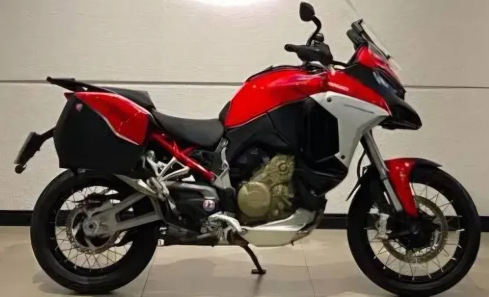 Ducati Multistrada V4S