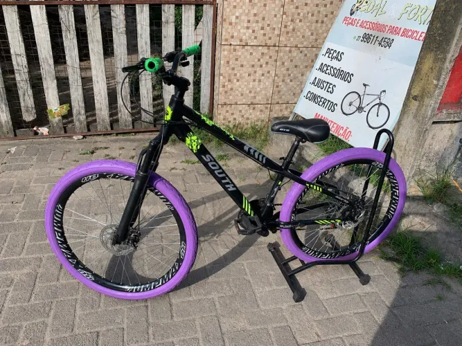 Bicicleta aro 26 pra grau