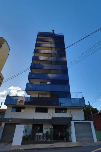 APARTAMENTOCOM BOX DUPLO, NO BOQUEIRÃO, PROXIMO AO COLÉGIO IE,