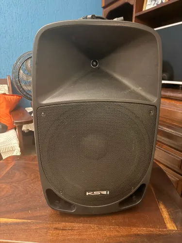 Caixa de som KSR 800 watts 