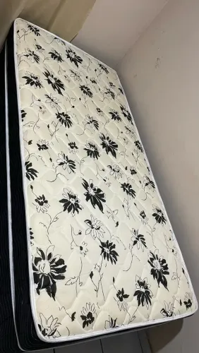 Cama de Solteiro nova