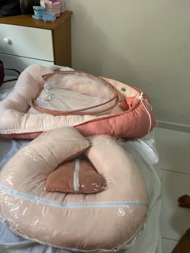 Varias coisas bebê, recém nascido