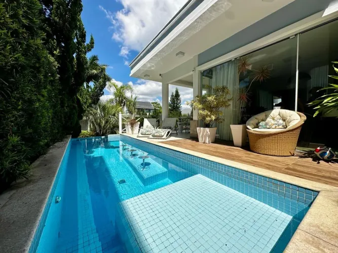 Casa 6 Quartos no Condomínio Porto Riviera Exclusive na Praia Brava