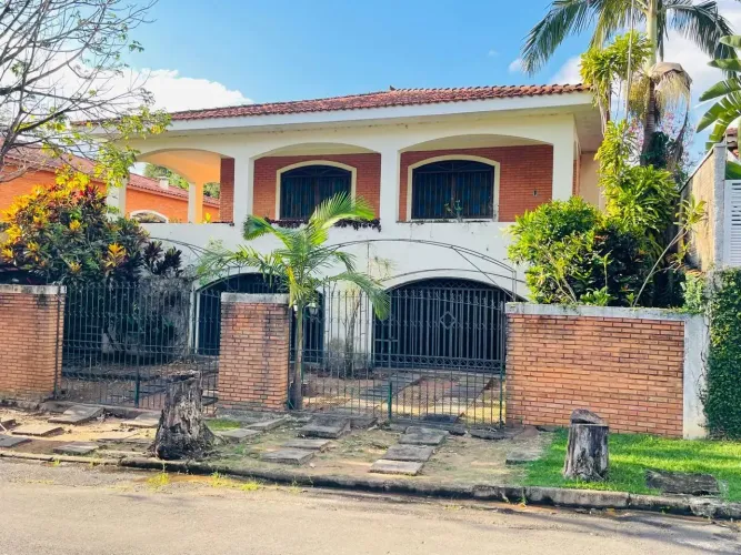 Imóvel para venda tem 359 metros quadrados com 3 quartos em Centro - Águas de São Pedro -