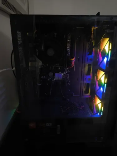 PC GAMER Ryzen 5 4600G