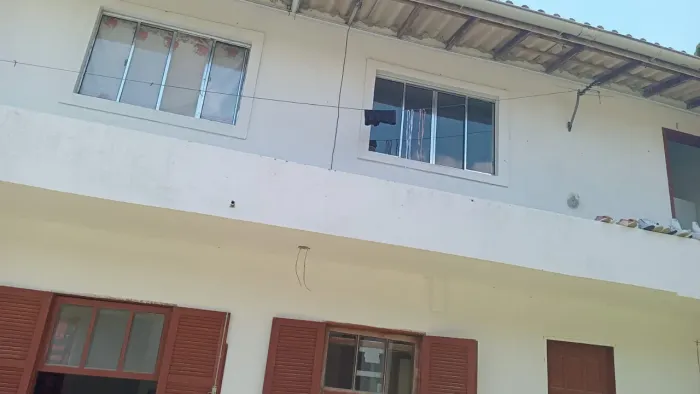 Casa piso superior norte da ilha 2 dorm