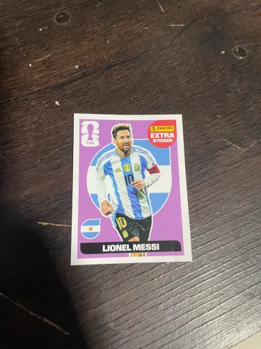 Vende-se figurinha EXTRA STICKER do Messi