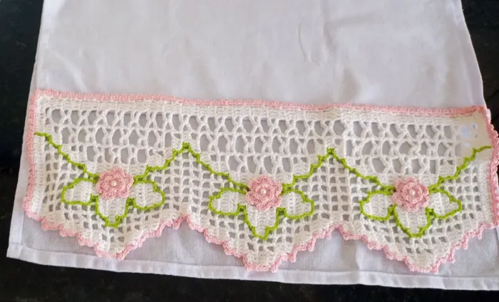 Panos de prato ou copa com crochê 