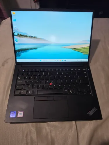 Notebook lenovo thinkpad E14 gen 6 ultra 5 16gb 512ssd top