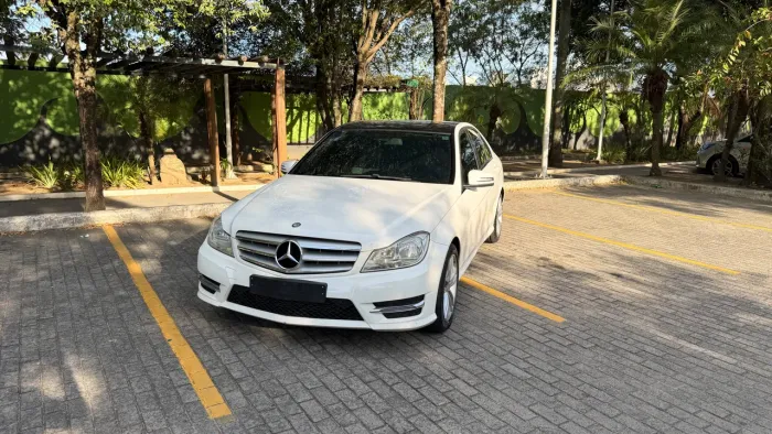 Mercedes-Benz C-180 CGI Sport 1.6 TB 16V 156cv Aut. 2013