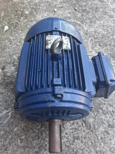 Moto WEG 10 cv alta rotação trifásico