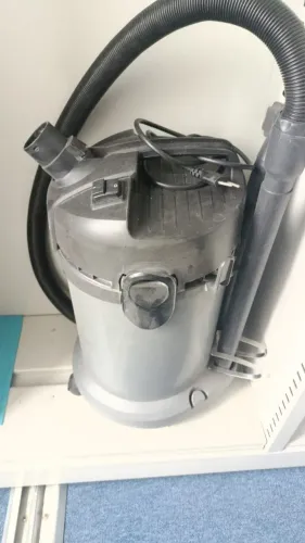 ASPIRADOR KÄRCHER NT 20/1 À VENDA
