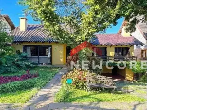 Casa de condomínio em Avenida Firmino Octávio Bimbi - Cavalhada - Porto Alegre/RS