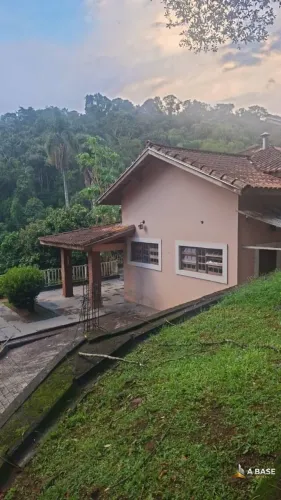 Terreno à venda, 4000 m² por R$ 1.380.000 - Chácara das Palmeiras - Itapecerica da Serra/S