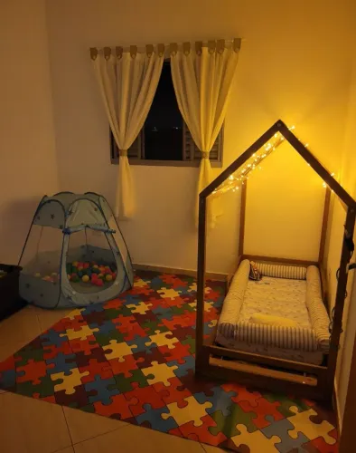 Cama infantil montessoriana 