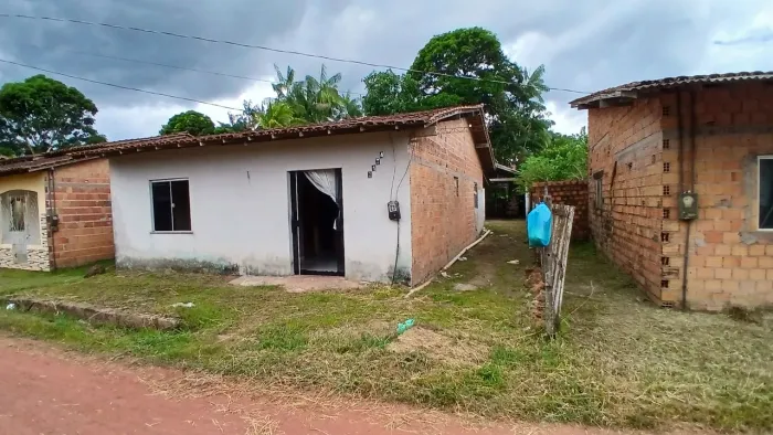 VENDO ESSA CASA COM URGÊNCIA (MUDANÇA)