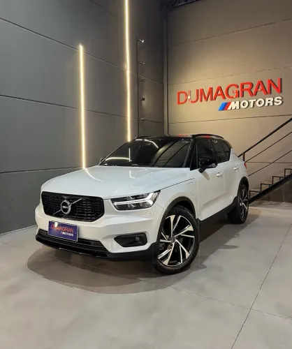 Volvo XC40 XC 40 T-5 Híbrido R-design 1.5 262cv FWD 2021