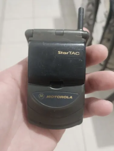 Celular Motorola startac no estado