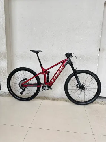BICICLETA TREK RAIL