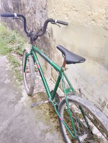 Bicicleta aro 26 em condições aceitável
