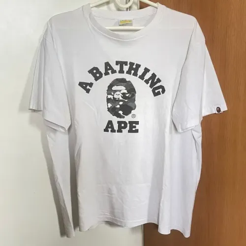 BAPE - Camiseta College Logo