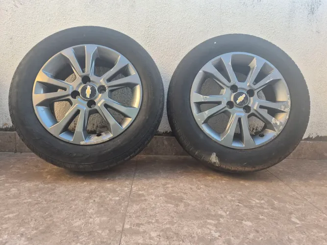 Rodas, onix prisma, 4 furos, aro 15
