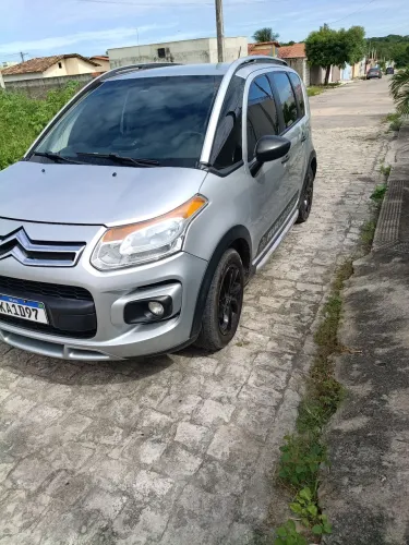 Citroen Aircross GLX 1.6 Flex 16V 5P Mec. 2013